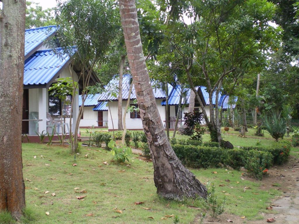 Sukorn Andaman Beach Resort Ko Sukon Zimmer foto